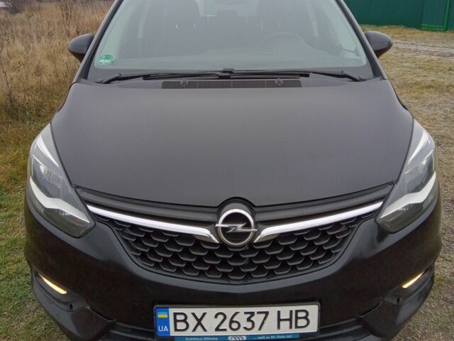 Чорний Опель Зафіра, об'ємом двигуна 2 л та пробігом 313 тис. км за 12200 $, фото 3 на Automoto.ua