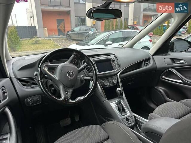 Черный Опель Зафира, объемом двигателя 2 л и пробегом 201 тыс. км за 13500 $, фото 8 на Automoto.ua