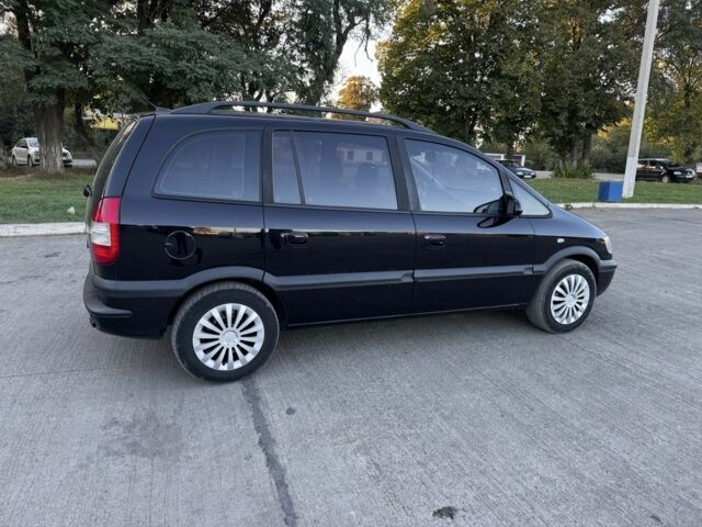 Чорний Опель Зафіра, об'ємом двигуна 1.8 л та пробігом 218 тис. км за 4200 $, фото 6 на Automoto.ua