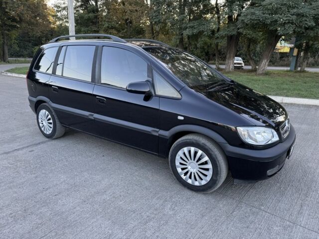 Чорний Опель Зафіра, об'ємом двигуна 1.8 л та пробігом 218 тис. км за 4200 $, фото 4 на Automoto.ua