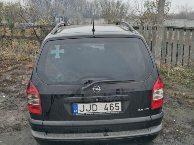 Черный Опель Зафира, объемом двигателя 0 л и пробегом 290 тыс. км за 1100 $, фото 4 на Automoto.ua