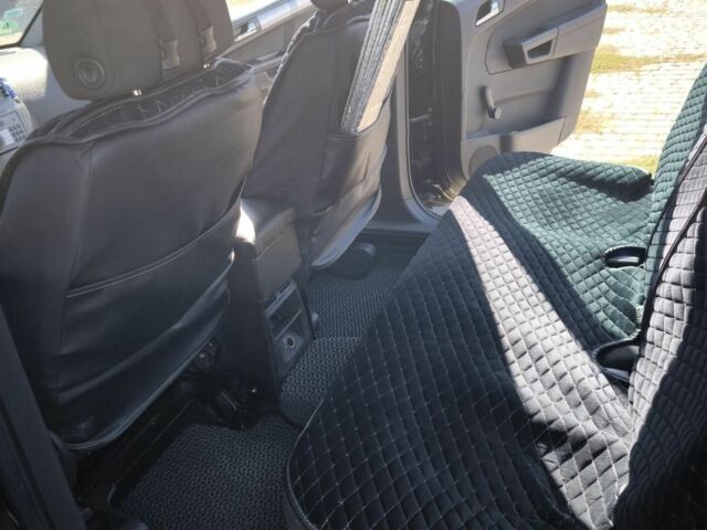 Черный Опель Зафира, объемом двигателя 1.6 л и пробегом 273 тыс. км за 6800 $, фото 5 на Automoto.ua