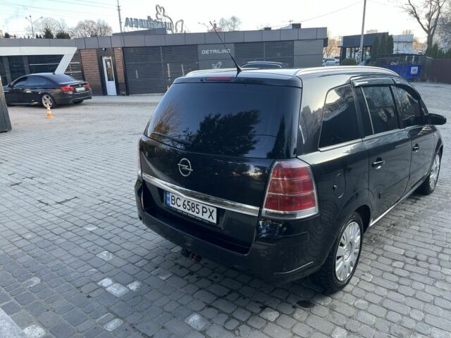 Черный Опель Зафира, объемом двигателя 1.6 л и пробегом 250 тыс. км за 6300 $, фото 12 на Automoto.ua