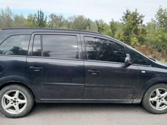 Опель Зафира 2007 в Андрушевке на Automoto.ua Черный Опель Зафира, объемом двигателя 0 л и пробегом 111 тыс. км за 2500 $, фото 2 на Automoto.ua