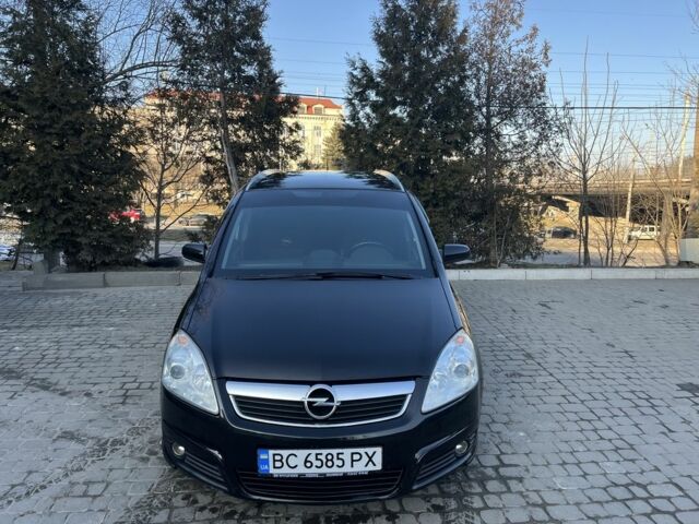 Черный Опель Зафира, объемом двигателя 1.6 л и пробегом 250 тыс. км за 6300 $, фото 17 на Automoto.ua