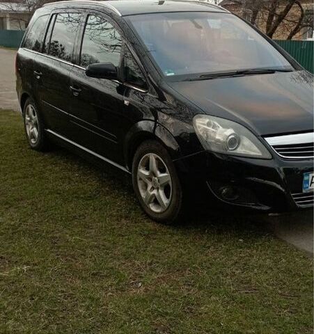 Черный Опель Зафира, объемом двигателя 1.9 л и пробегом 222 тыс. км за 5600 $, фото 3 на Automoto.ua