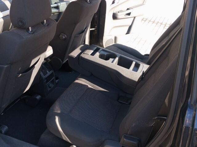 Черный Опель Зафира, объемом двигателя 1.7 л и пробегом 240 тыс. км за 6400 $, фото 4 на Automoto.ua