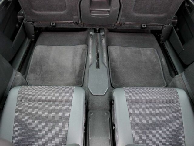 Черный Опель Зафира, объемом двигателя 1.8 л и пробегом 220 тыс. км за 7499 $, фото 21 на Automoto.ua