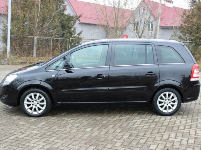 Черный Опель Зафира, объемом двигателя 1.8 л и пробегом 220 тыс. км за 7499 $, фото 9 на Automoto.ua