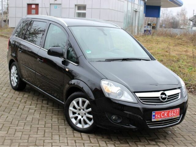 Черный Опель Зафира, объемом двигателя 1.8 л и пробегом 220 тыс. км за 7499 $, фото 1 на Automoto.ua