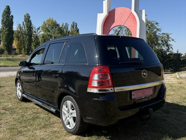 Чорний Опель Зафіра, об'ємом двигуна 1.7 л та пробігом 250 тис. км за 6800 $, фото 1 на Automoto.ua