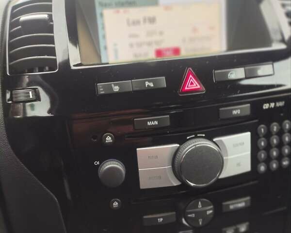 Коричневий Опель Зафіра, об'ємом двигуна 1.7 л та пробігом 232 тис. км за 8200 $, фото 29 на Automoto.ua