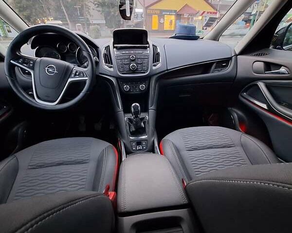 Коричневий Опель Зафіра, об'ємом двигуна 1.96 л та пробігом 276 тис. км за 10800 $, фото 15 на Automoto.ua