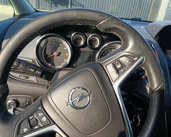 Коричневый Опель Зафира, объемом двигателя 2 л и пробегом 230 тыс. км за 10608 $, фото 11 на Automoto.ua