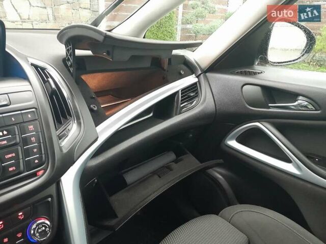 Коричневый Опель Зафира, объемом двигателя 1.6 л и пробегом 272 тыс. км за 8300 $, фото 24 на Automoto.ua