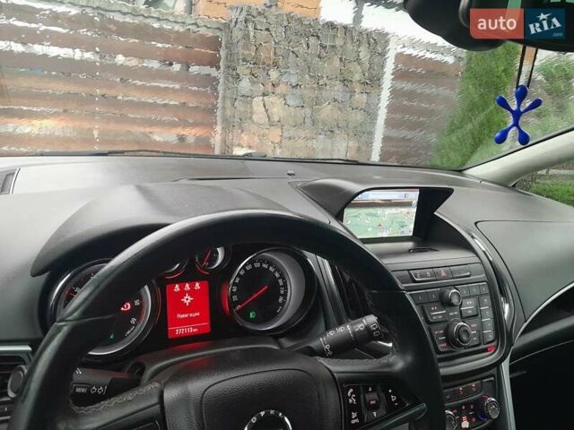 Коричневый Опель Зафира, объемом двигателя 1.6 л и пробегом 272 тыс. км за 8300 $, фото 18 на Automoto.ua