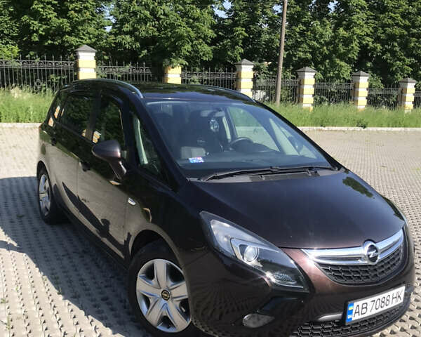 Коричневий Опель Зафіра, об'ємом двигуна 1.8 л та пробігом 200 тис. км за 10900 $, фото 2 на Automoto.ua