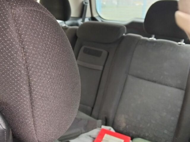 Красный Опель Зафира, объемом двигателя 0 л и пробегом 300 тыс. км за 2200 $, фото 6 на Automoto.ua