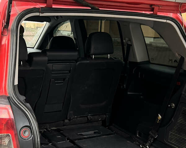 Красный Опель Зафира, объемом двигателя 1.91 л и пробегом 280 тыс. км за 3950 $, фото 6 на Automoto.ua