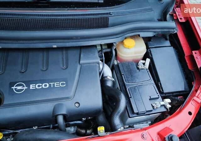 Красный Опель Зафира, объемом двигателя 1.9 л и пробегом 375 тыс. км за 4900 $, фото 10 на Automoto.ua