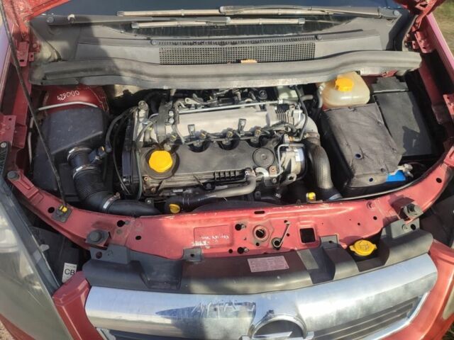 Червоний Опель Зафіра, об'ємом двигуна 1.9 л та пробігом 498 тис. км за 3100 $, фото 4 на Automoto.ua