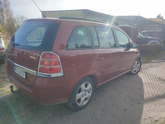 Червоний Опель Зафіра, об'ємом двигуна 1.9 л та пробігом 498 тис. км за 3100 $, фото 1 на Automoto.ua