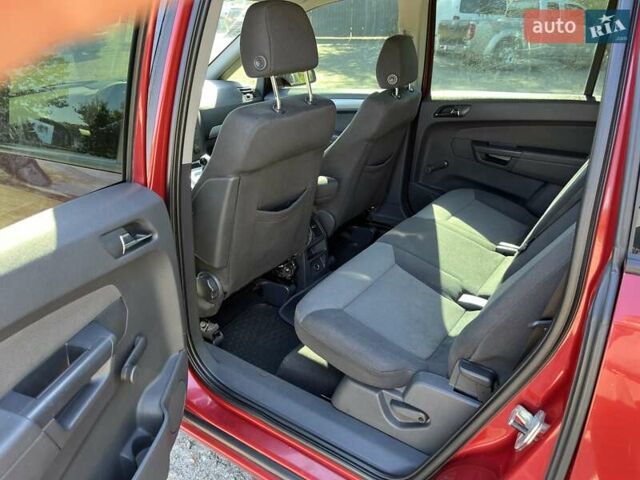 Червоний Опель Зафіра, об'ємом двигуна 1.8 л та пробігом 260 тис. км за 5200 $, фото 13 на Automoto.ua