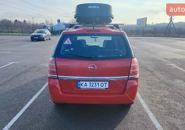 Красный Опель Зафира, объемом двигателя 1.9 л и пробегом 375 тыс. км за 4900 $, фото 6 на Automoto.ua