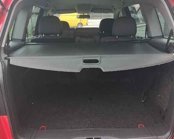 Красный Опель Зафира, объемом двигателя 1.69 л и пробегом 270 тыс. км за 6700 $, фото 17 на Automoto.ua