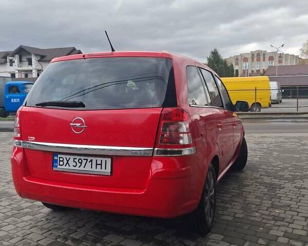 Красный Опель Зафира, объемом двигателя 1.69 л и пробегом 270 тыс. км за 6700 $, фото 13 на Automoto.ua