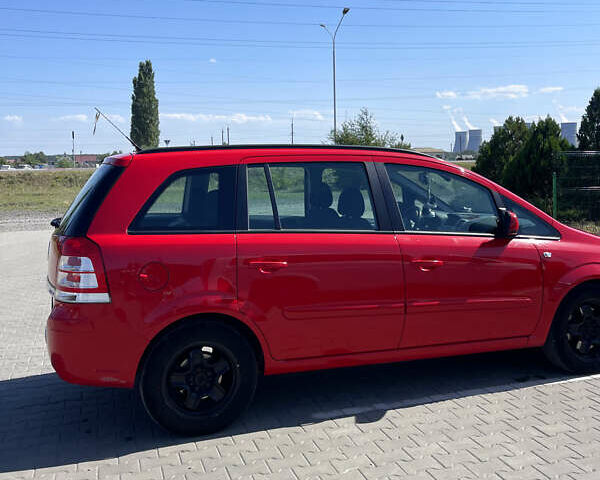 Красный Опель Зафира, объемом двигателя 1.7 л и пробегом 205 тыс. км за 7990 $, фото 22 на Automoto.ua