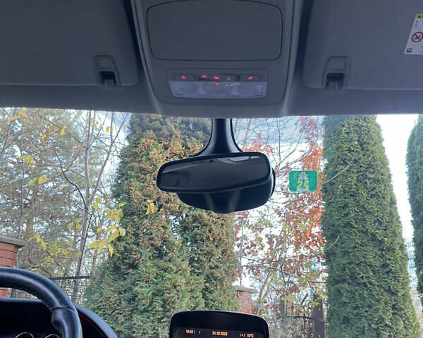 Красный Опель Зафира, объемом двигателя 1.6 л и пробегом 146 тыс. км за 10699 $, фото 28 на Automoto.ua