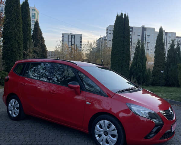 Красный Опель Зафира, объемом двигателя 1.6 л и пробегом 146 тыс. км за 10699 $, фото 7 на Automoto.ua