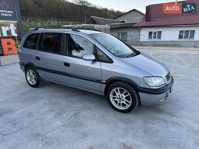 Опель Зафира, объемом двигателя 2 л и пробегом 240 тыс. км за 3450 $, фото 2 на Automoto.ua