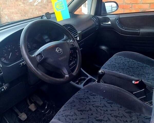 Опель Зафіра, об'ємом двигуна 1.8 л та пробігом 200 тис. км за 3800 $, фото 4 на Automoto.ua