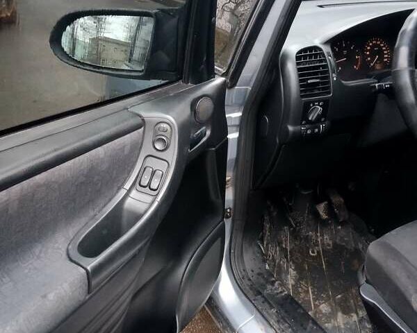 Опель Зафира, объемом двигателя 2 л и пробегом 370 тыс. км за 2600 $, фото 5 на Automoto.ua