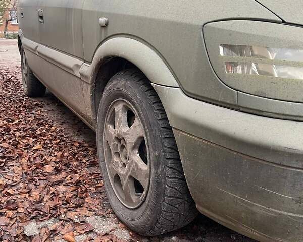 Опель Зафира, объемом двигателя 2 л и пробегом 300 тыс. км за 1897 $, фото 7 на Automoto.ua