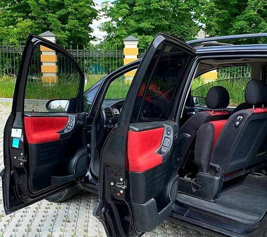 Опель Зафіра, об'ємом двигуна 2 л та пробігом 300 тис. км за 3800 $, фото 1 на Automoto.ua