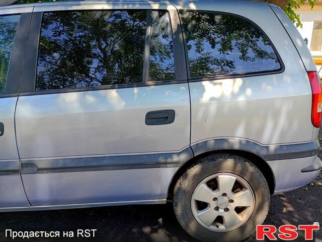 Опель Зафира, объемом двигателя 2 л и пробегом 319 тыс. км за 3000 $, фото 2 на Automoto.ua