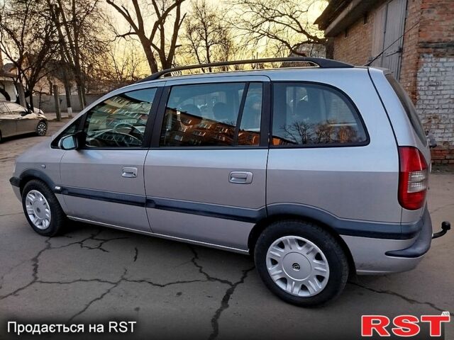 Опель Зафира, объемом двигателя 1.6 л и пробегом 290 тыс. км за 3999 $, фото 6 на Automoto.ua