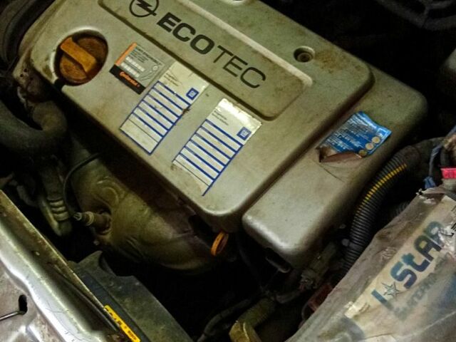 Опель Зафира, объемом двигателя 1.6 л и пробегом 260 тыс. км за 5000 $, фото 4 на Automoto.ua