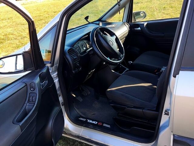 Опель Зафира, объемом двигателя 1.6 л и пробегом 270 тыс. км за 4100 $, фото 1 на Automoto.ua