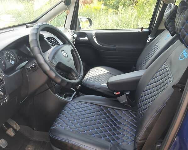 Опель Зафира, объемом двигателя 1.6 л и пробегом 352 тыс. км за 4600 $, фото 14 на Automoto.ua
