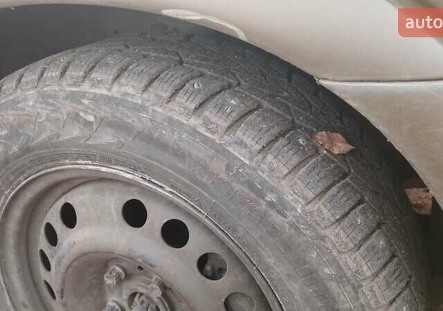 Опель Зафира, объемом двигателя 1.6 л и пробегом 275 тыс. км за 1893 $, фото 3 на Automoto.ua