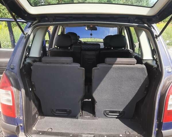 Опель Зафира, объемом двигателя 1.6 л и пробегом 352 тыс. км за 4600 $, фото 24 на Automoto.ua