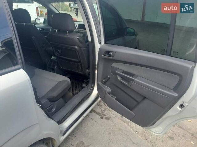 Опель Зафира 2005 в Бориславе на Automoto.ua Опель Зафира, объемом двигателя 1.9 л и пробегом 230 тыс. км за 5300 $, фото 4 на Automoto.ua