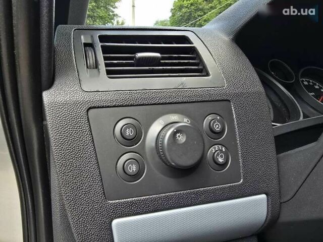 Опель Зафира, объемом двигателя 0 л и пробегом 283 тыс. км за 5900 $, фото 14 на Automoto.ua