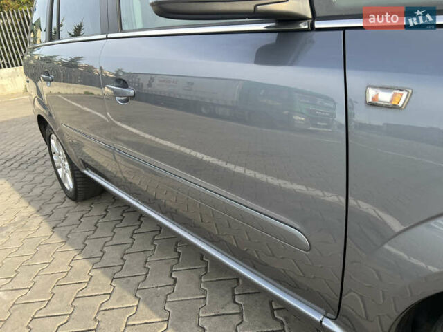 Опель Зафіра, об'ємом двигуна 1.8 л та пробігом 176 тис. км за 5300 $, фото 35 на Automoto.ua