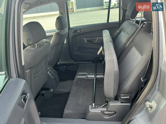 Опель Зафіра, об'ємом двигуна 1.8 л та пробігом 176 тис. км за 5300 $, фото 43 на Automoto.ua