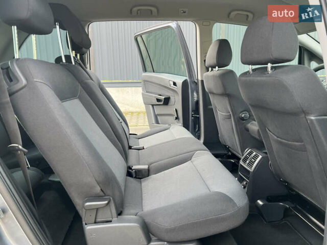 Опель Зафіра, об'ємом двигуна 1.8 л та пробігом 176 тис. км за 5300 $, фото 61 на Automoto.ua